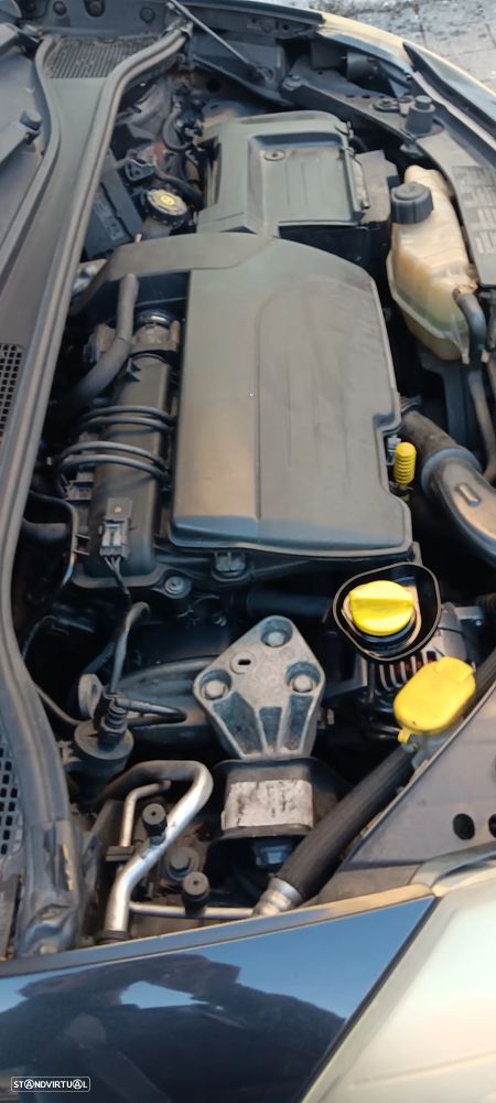 Renault Clio 1.2 16V Dynamique - 32