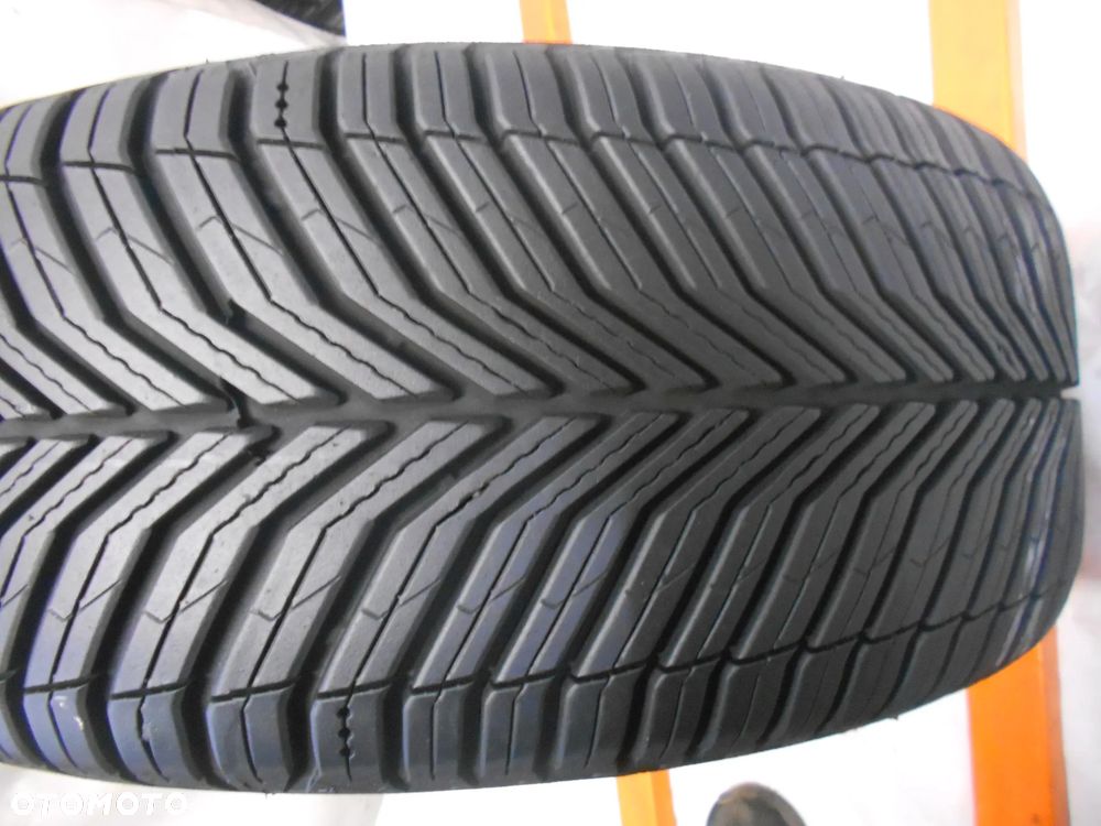 OPONA POJEDYNKA 225/50R17 MICHELIN CROSSCLIMATE 3 DOT  4025 7.7MM - 2