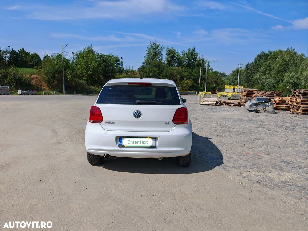 Volkswagen Polo 1.4 Highline DSG - 5