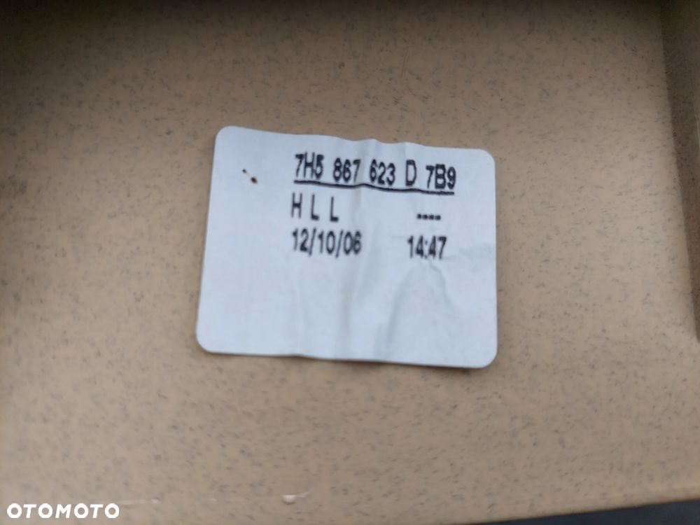 VOLKSWAGEN T5 MULTIVAN BEŻOWA  RAMKA LISTWA DRZWI LEWE PRZESUWANE 7H5867623D RAF-AUTO - 4