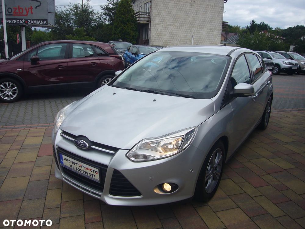 Ford Focus 2014 photo 2