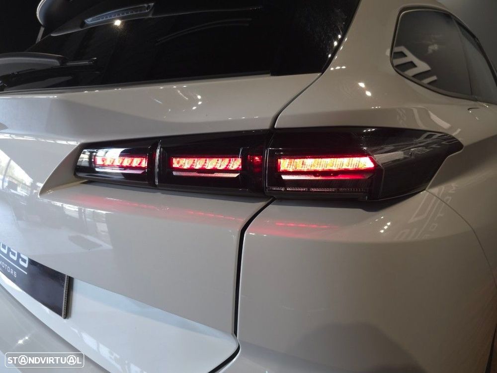 Peugeot 308 SW BlueHDi 130 EAT8 Allure - 19