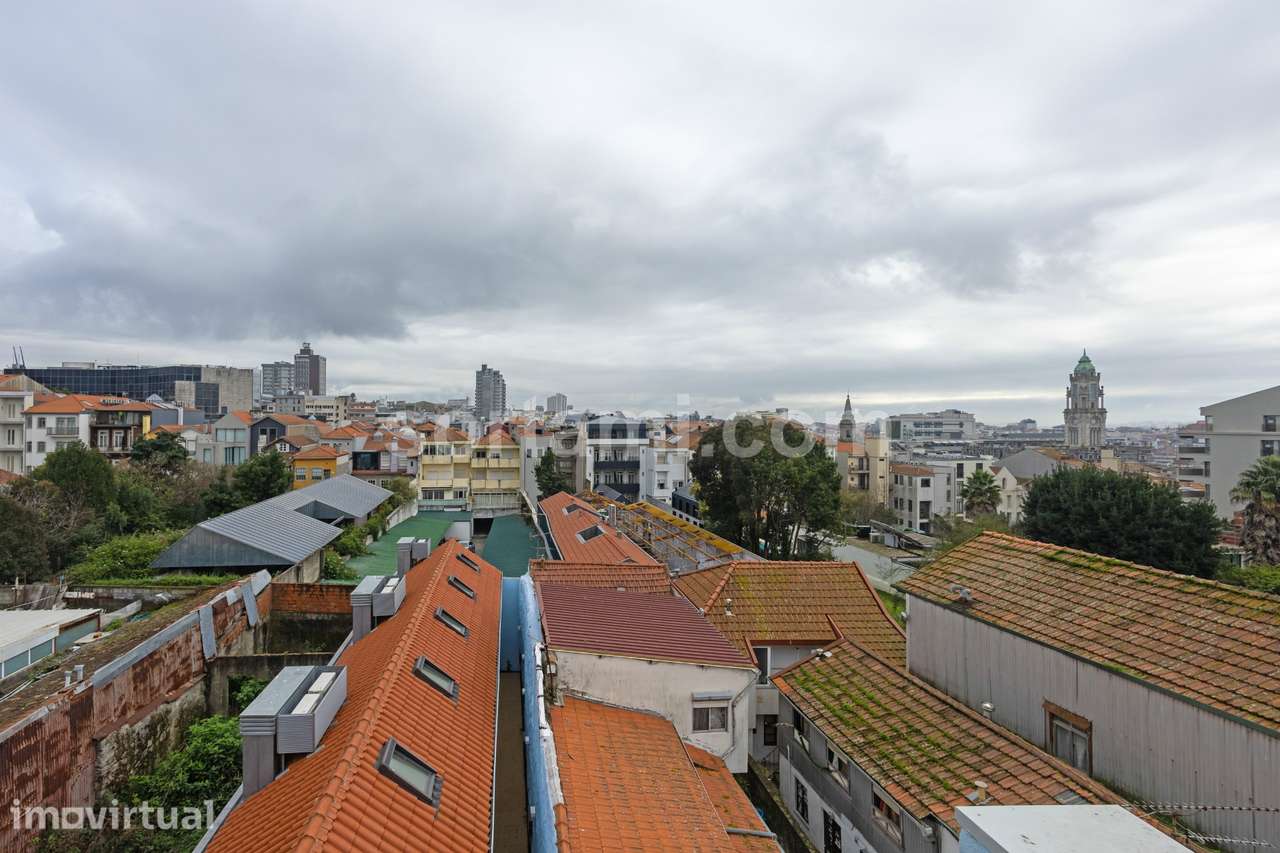 Apartamento T2 Venda em Cedofeita, Santo Ildefonso, Sé, Miragaia, São - Grande imagem: 5/32