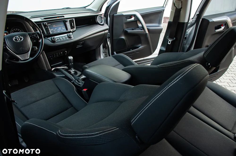 Toyota RAV4 2.0 Style 4x4 MS - 28