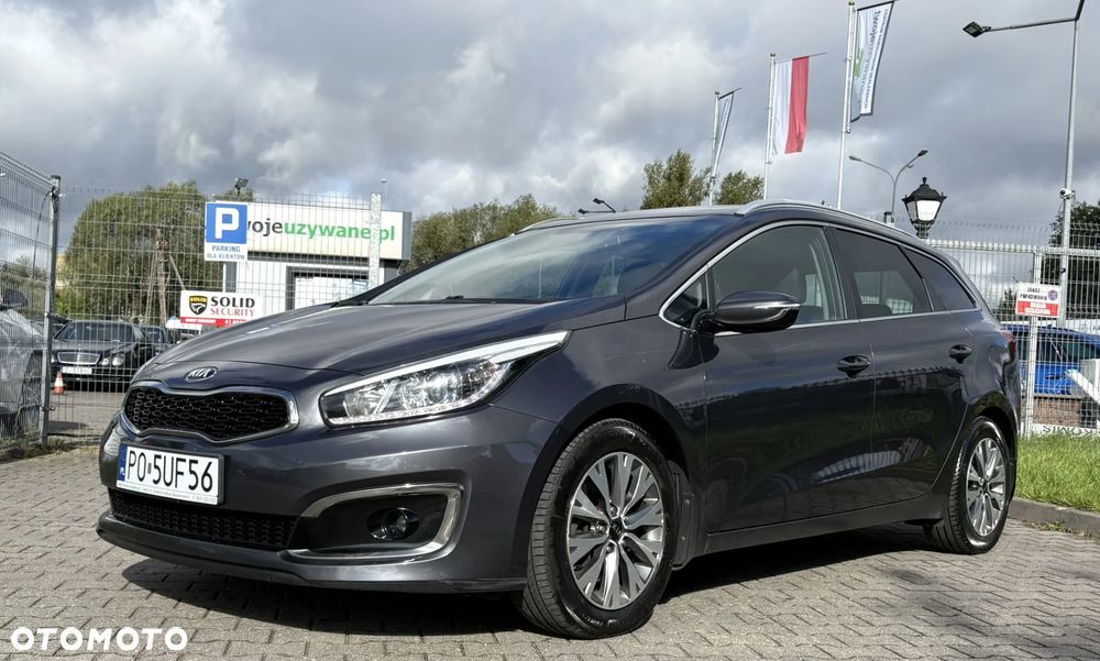 Kia Ceed 1.6 GDI L DCT - 1