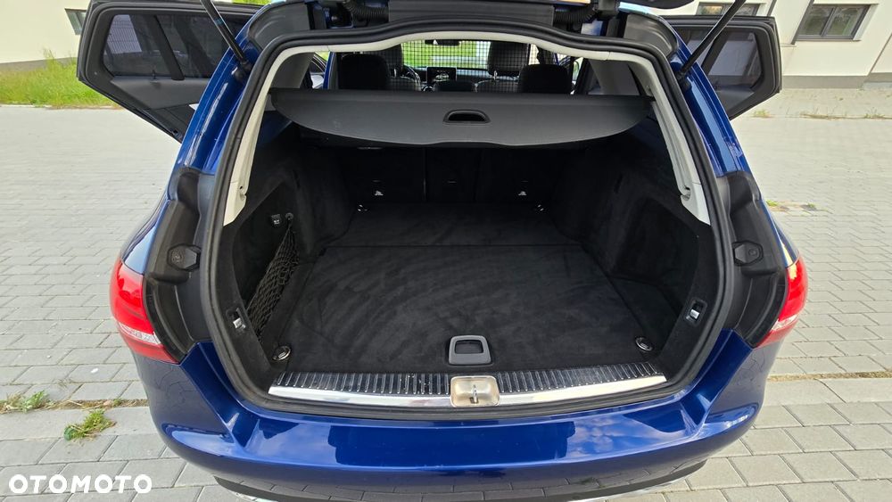 Mercedes-Benz Klasa C 220 (BlueTEC) d Avantgarde - 16