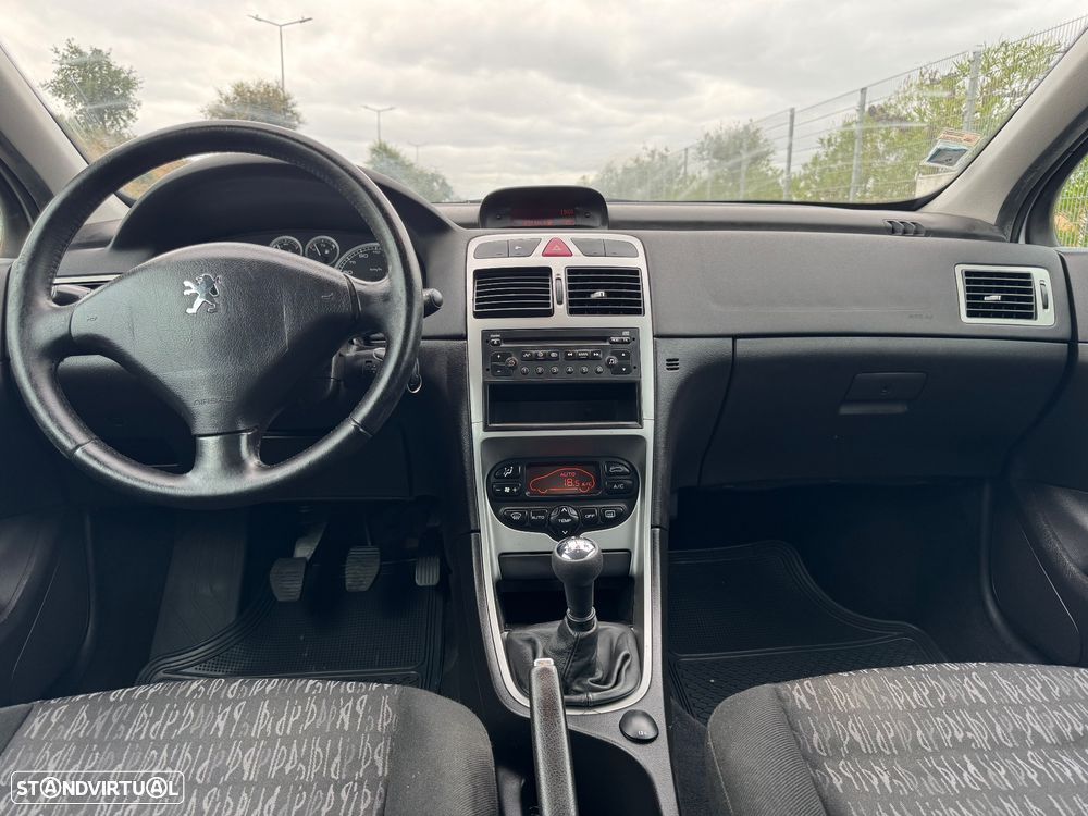 Peugeot 307 1.4 HDi XS Premium - 5