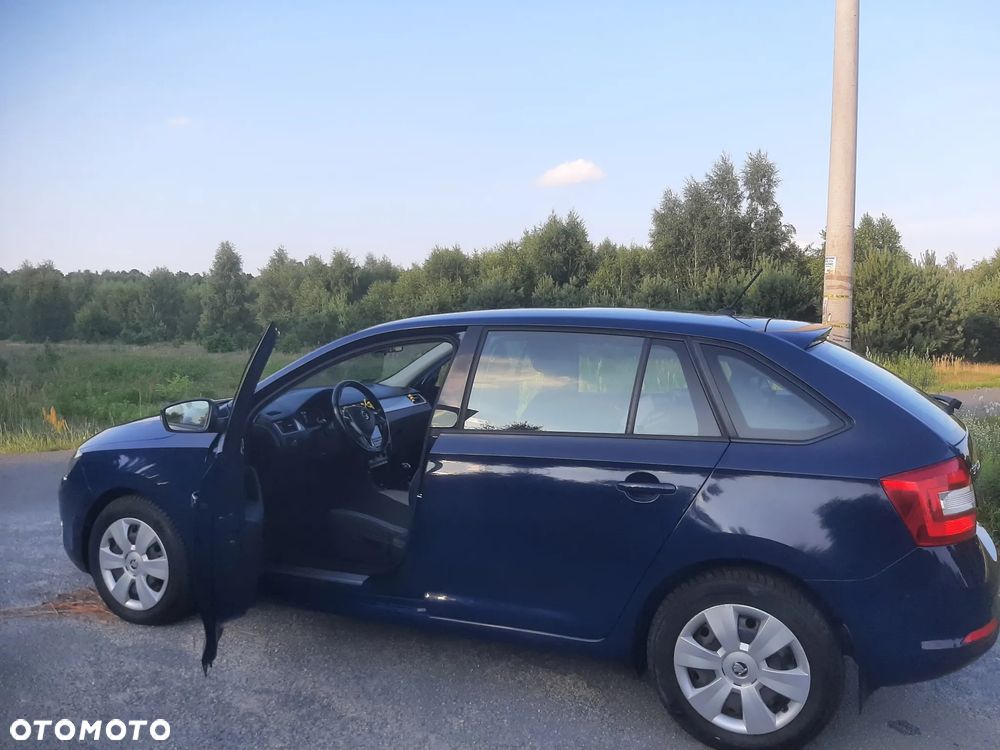 Skoda RAPID 1.2 TSI Active - 9