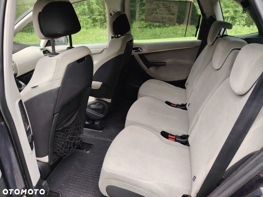 Citroën C4 Picasso - 12