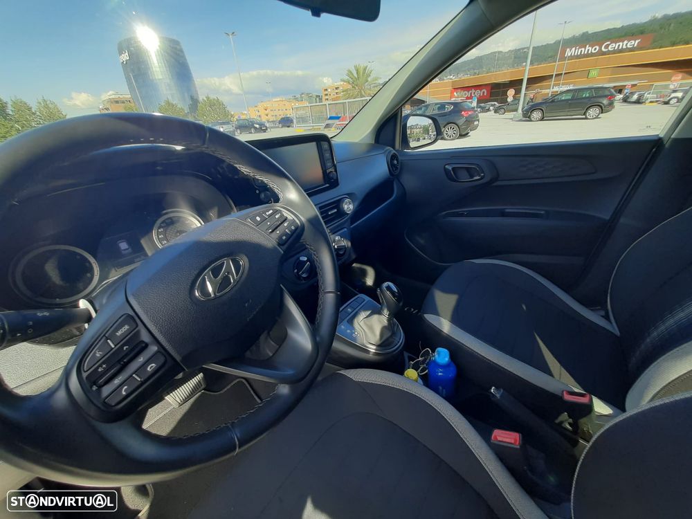 Hyundai i10 1.0 Comfort AMT - 9
