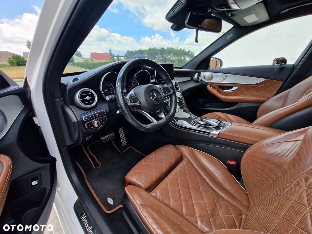 Mercedes-Benz Klasa C 400 4-Matic 9G-TRONIC - 5