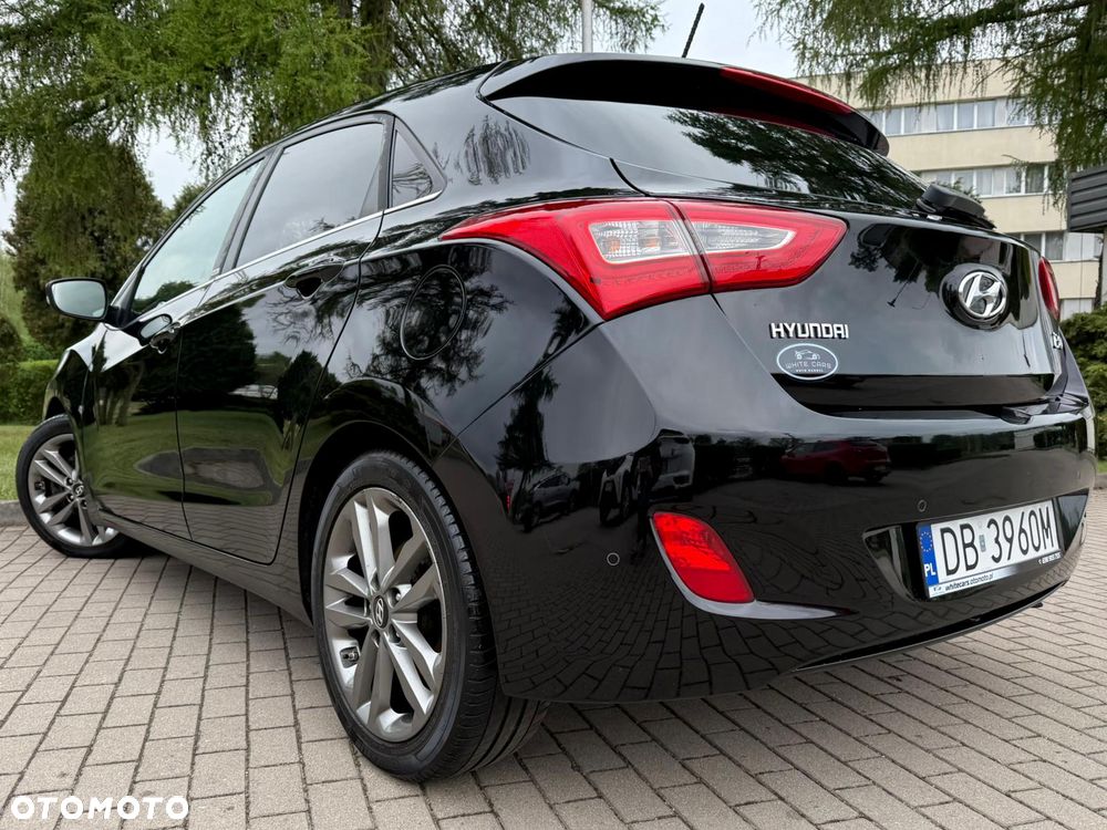 Hyundai i30 blue 1.6 GDI Passion - 19