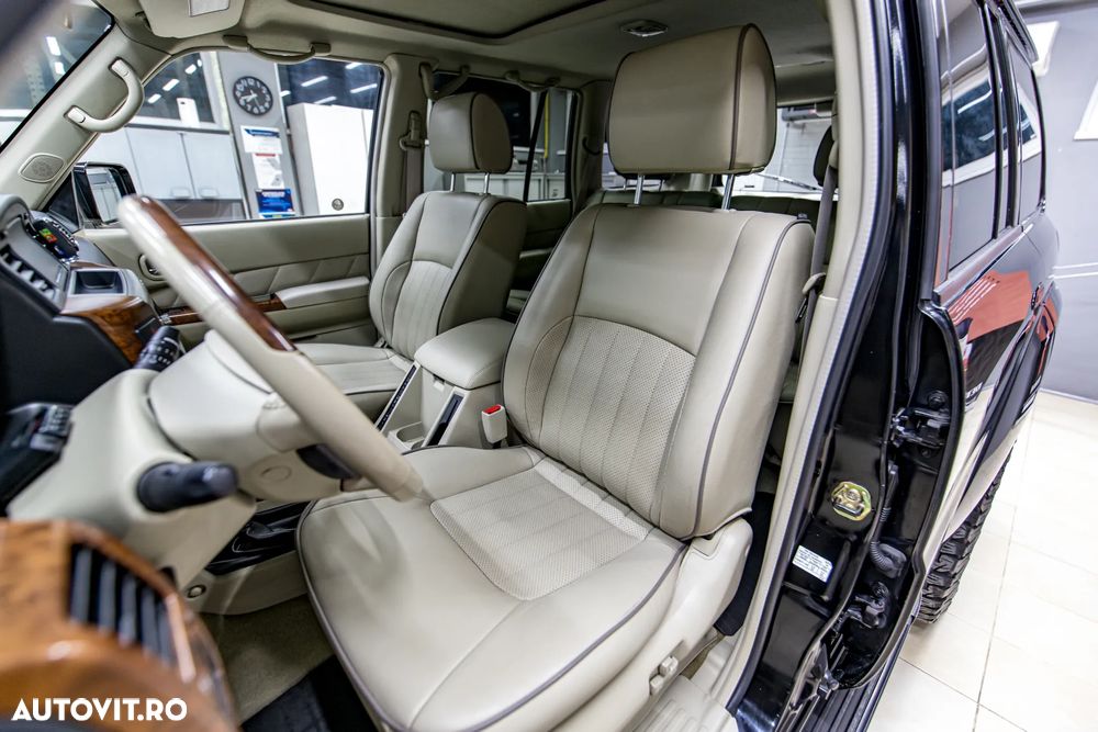 Nissan Patrol 3.0 TDI Aut Luxury Plus - 10