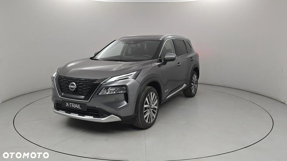 Nissan X-Trail - 4