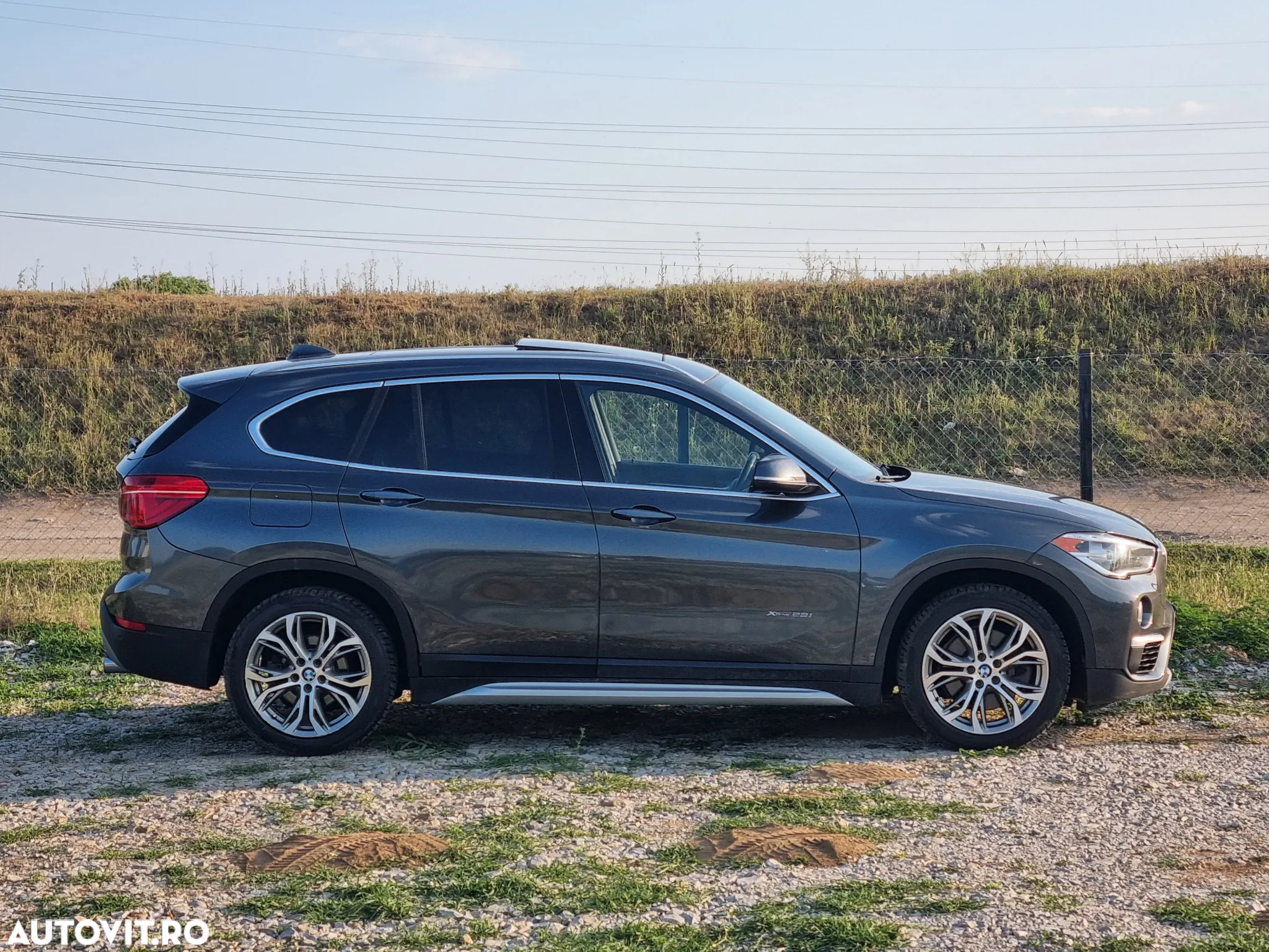 BMW X1 xDrive28i - 8