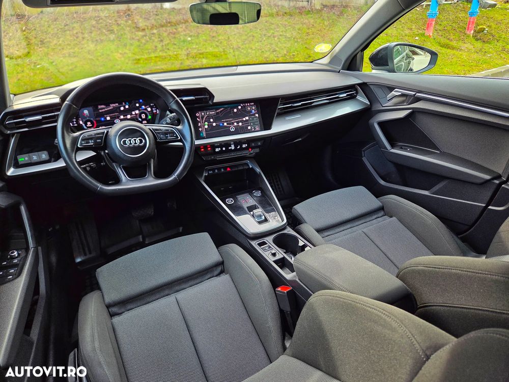 Audi A3 35 TDI ack S tronic sport - 26