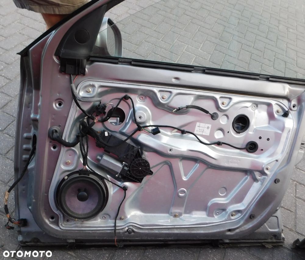 drzwi  prawe przód VW PASSAT B5 LIFT FL LD7W SEDAN - 7
