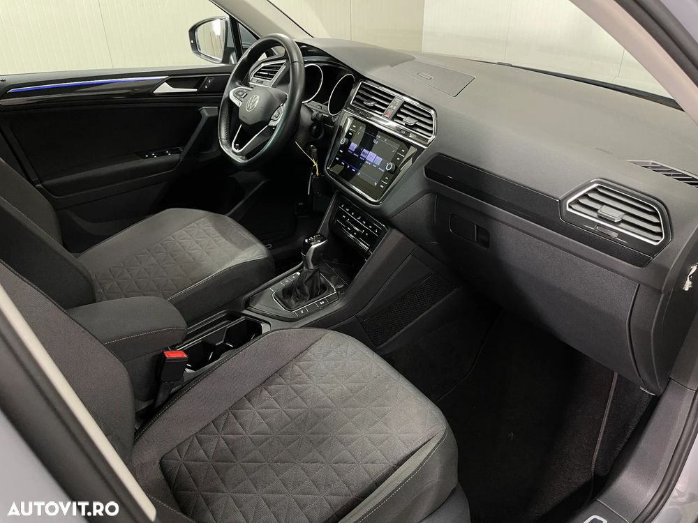 Volkswagen Tiguan 2.0 TDI SCR DSG Life - 12