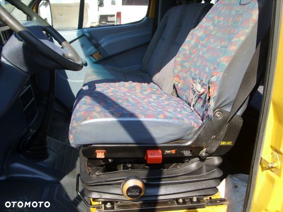 Mercedes-Benz SPRINTER - 12