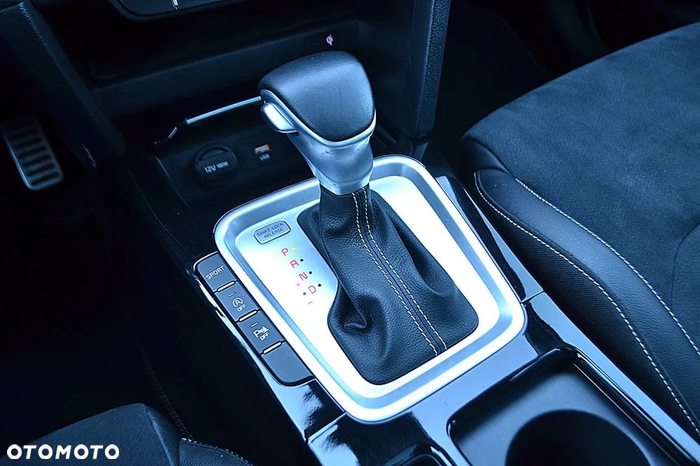 Kia ProCeed 1.5 T-GDI DCT7 OPF GT LINE - 36