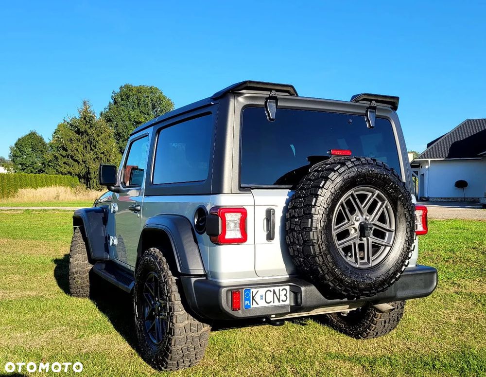 Jeep Wrangler - 7