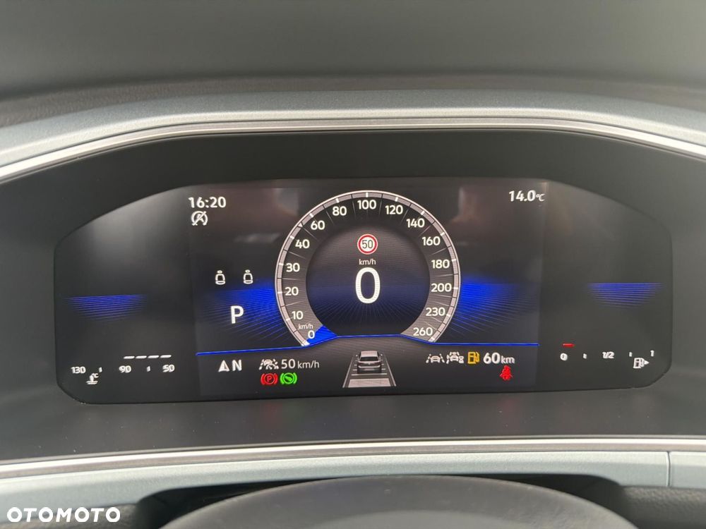 Volkswagen T-Roc - 15