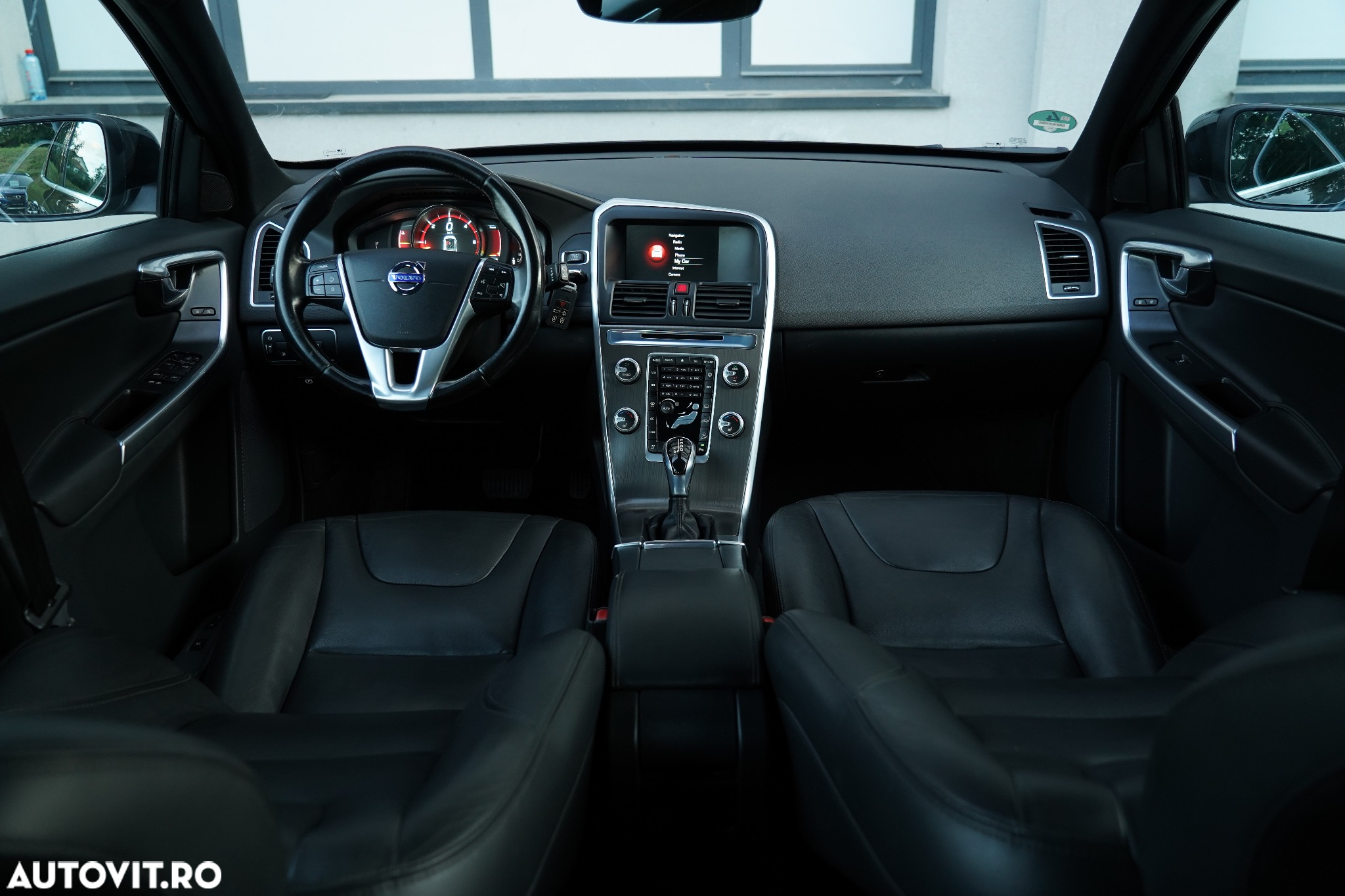 Volvo XC 60 D5 AWD Aut. Summum - 5