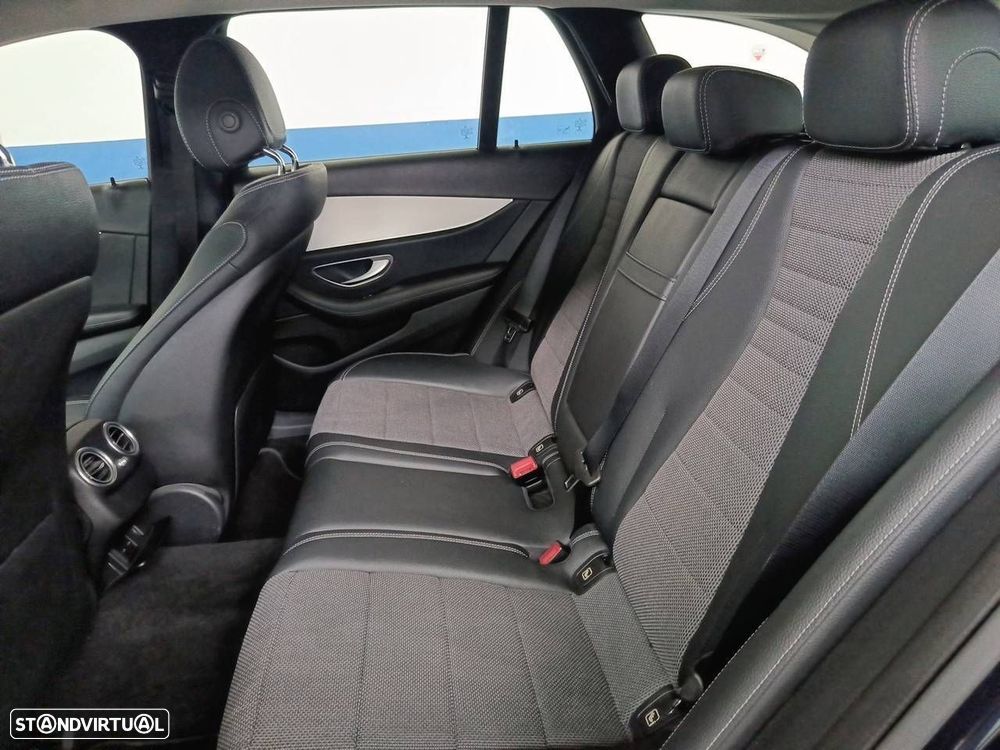 Mercedes-Benz E 300 - 10