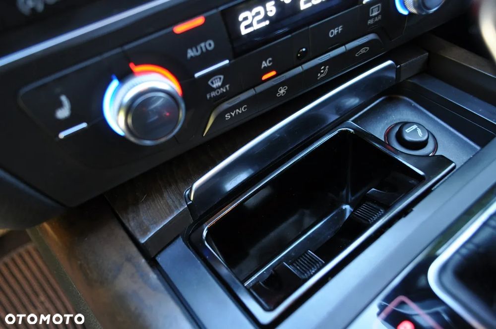 Audi A6 Allroad - 33