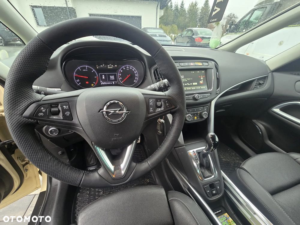 Opel Zafira 2.0 D (CDTI) Automatik Business Innovation - 10