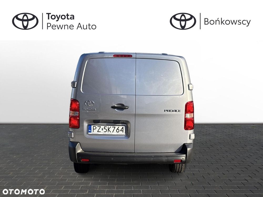 Toyota PROACE - 11