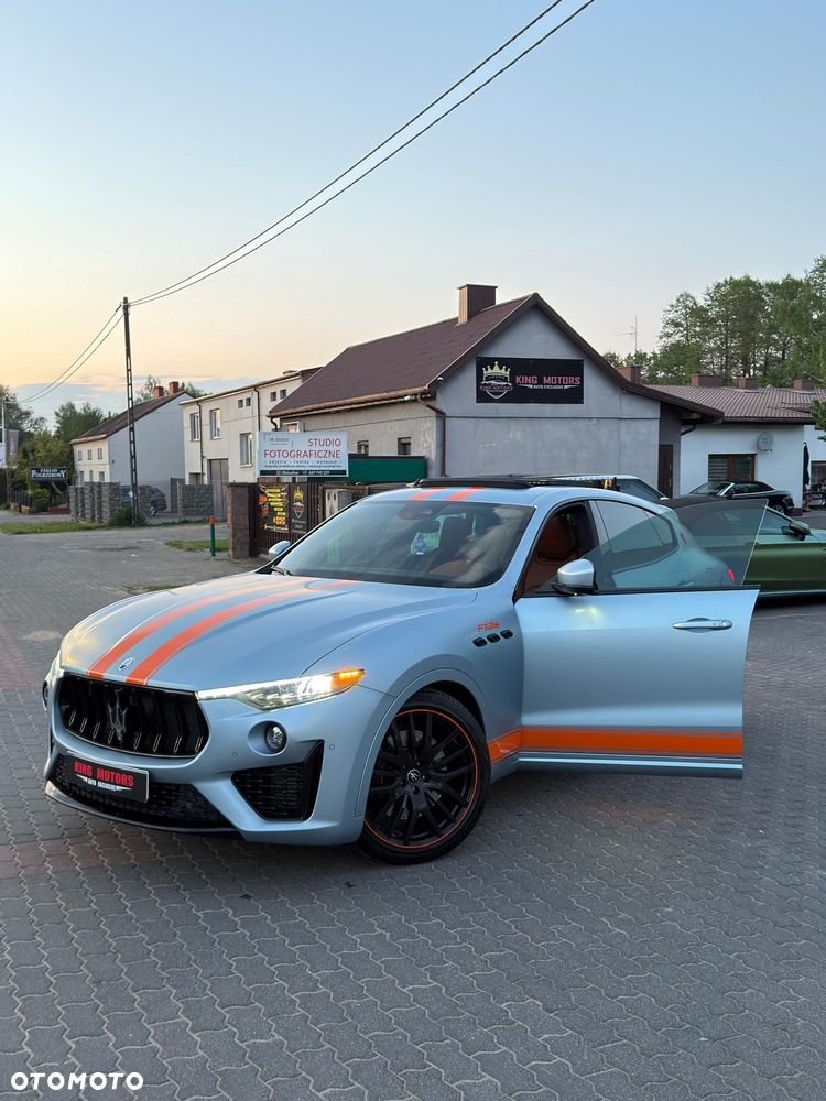 Maserati Levante S - 13
