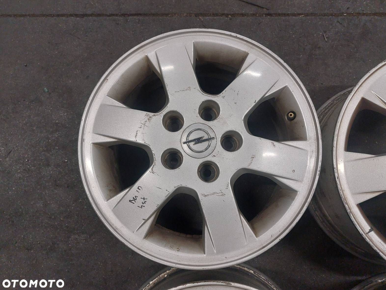 FELGI ALUMINIOWE KOMPLET 4SZT 5X110 6Jx15 ET49 FI65,1 OPEL INTRA 62505 - 2