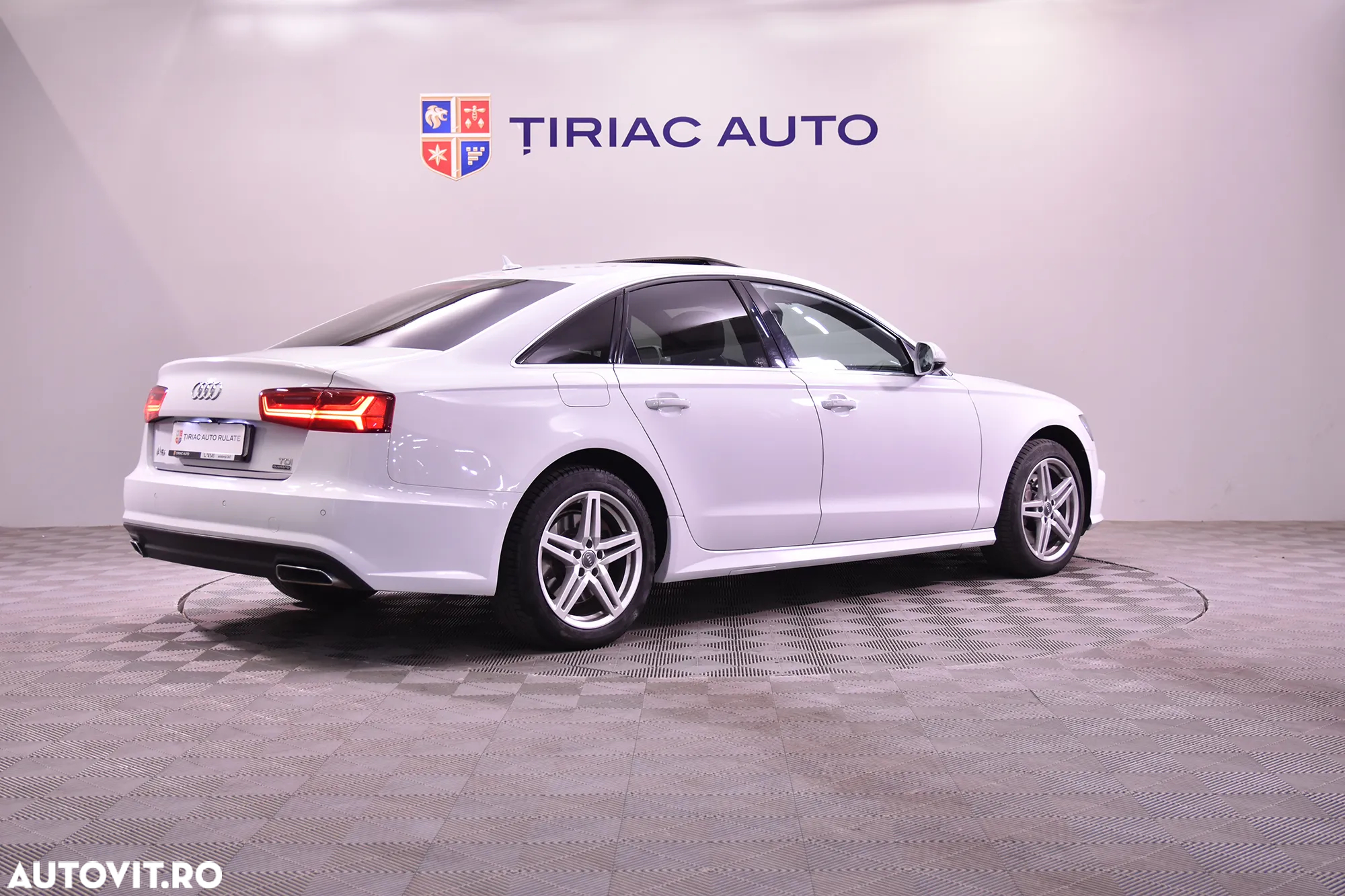 Audi A6 3.0 TDI quattro S tronic - 5