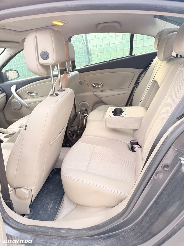 Renault Fluence - 9