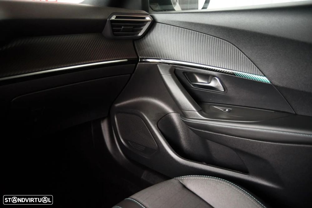 Peugeot 2008 - 44