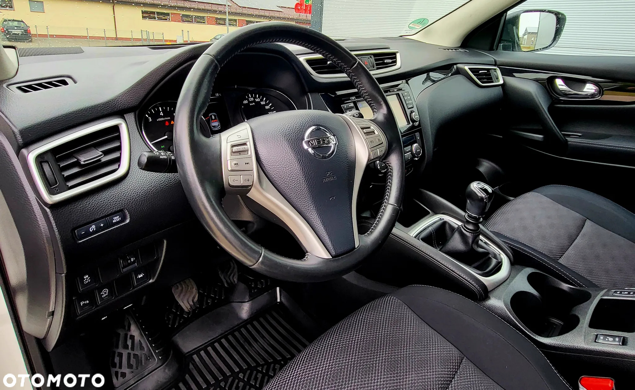 Nissan Qashqai 1.2 DIG-T Tekna - 29