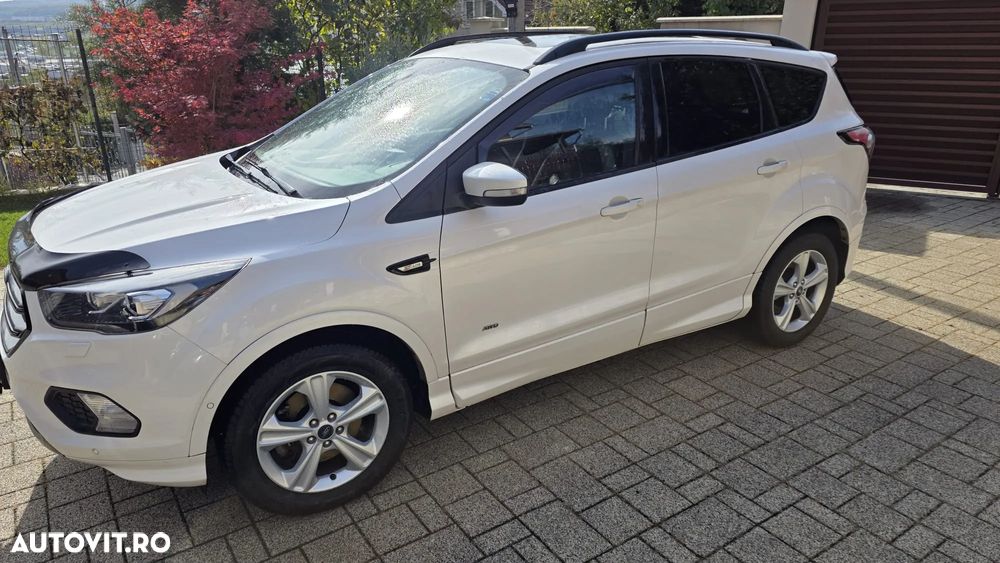 Ford Kuga 1.5 EcoBoost 4WD Aut. ST-Line - 1