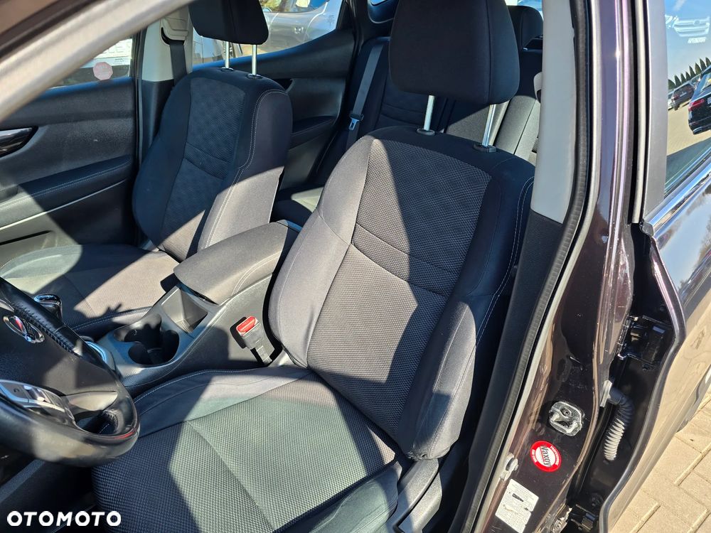 Nissan Qashqai - 12