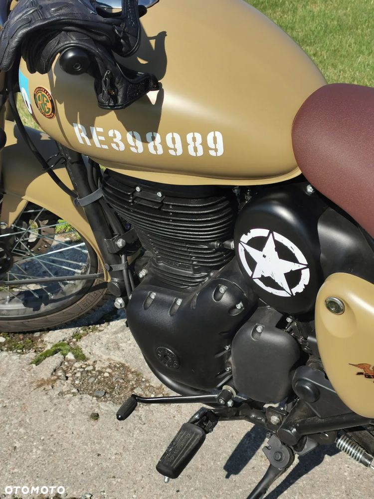 Royal Enfield Classic - 4