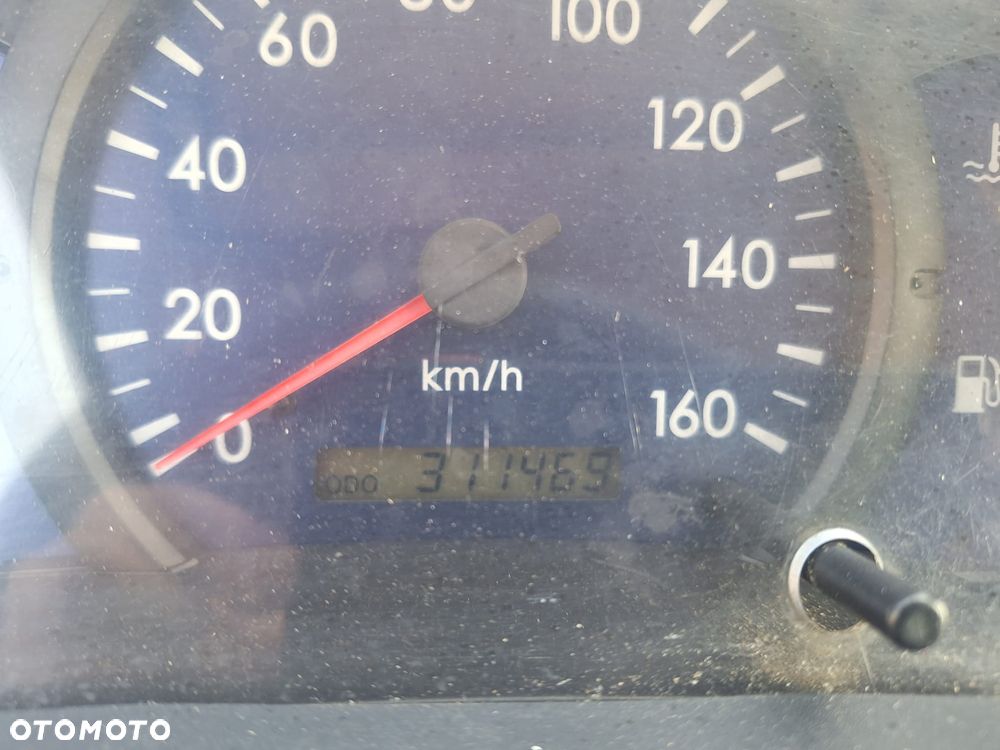 Mitsubishi Canter - 19