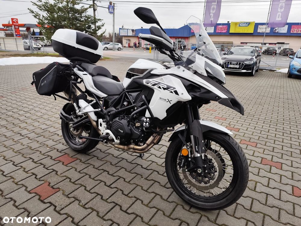 Benelli TRK 502X - 4