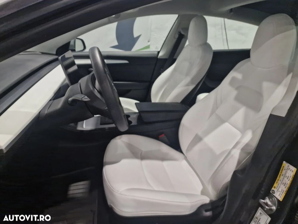 Tesla Model 3 Langstreckenbatterie Allradantrieb Dual Motor - 15