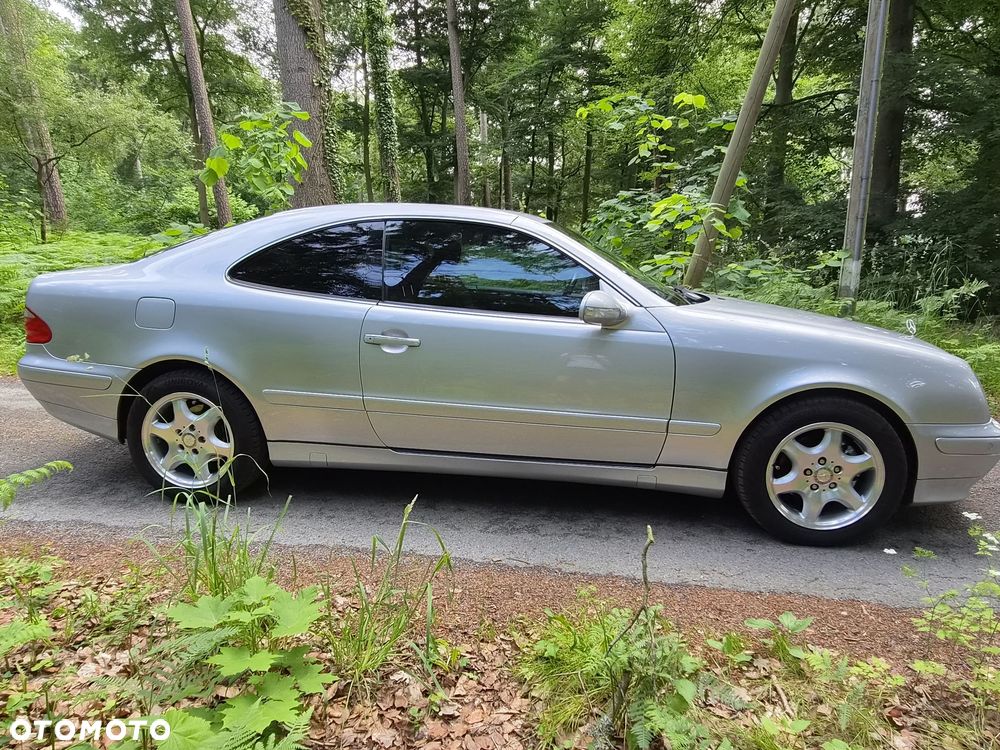 Mercedes-Benz CLK - 37