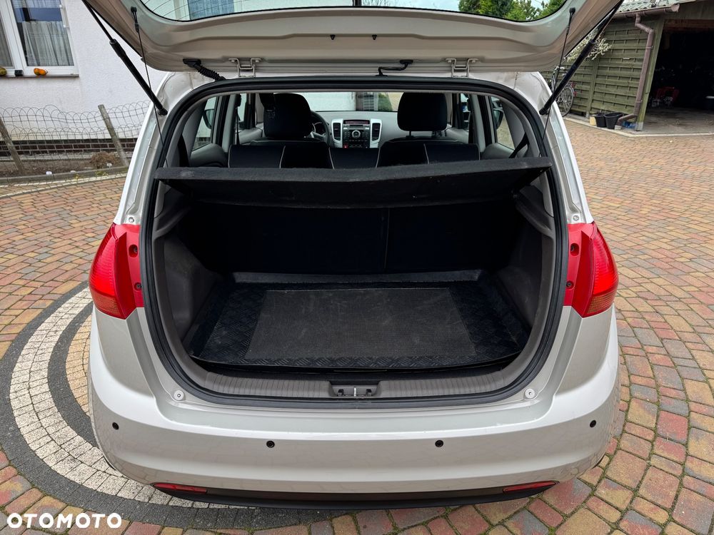 Kia Venga 1.4 M - 19