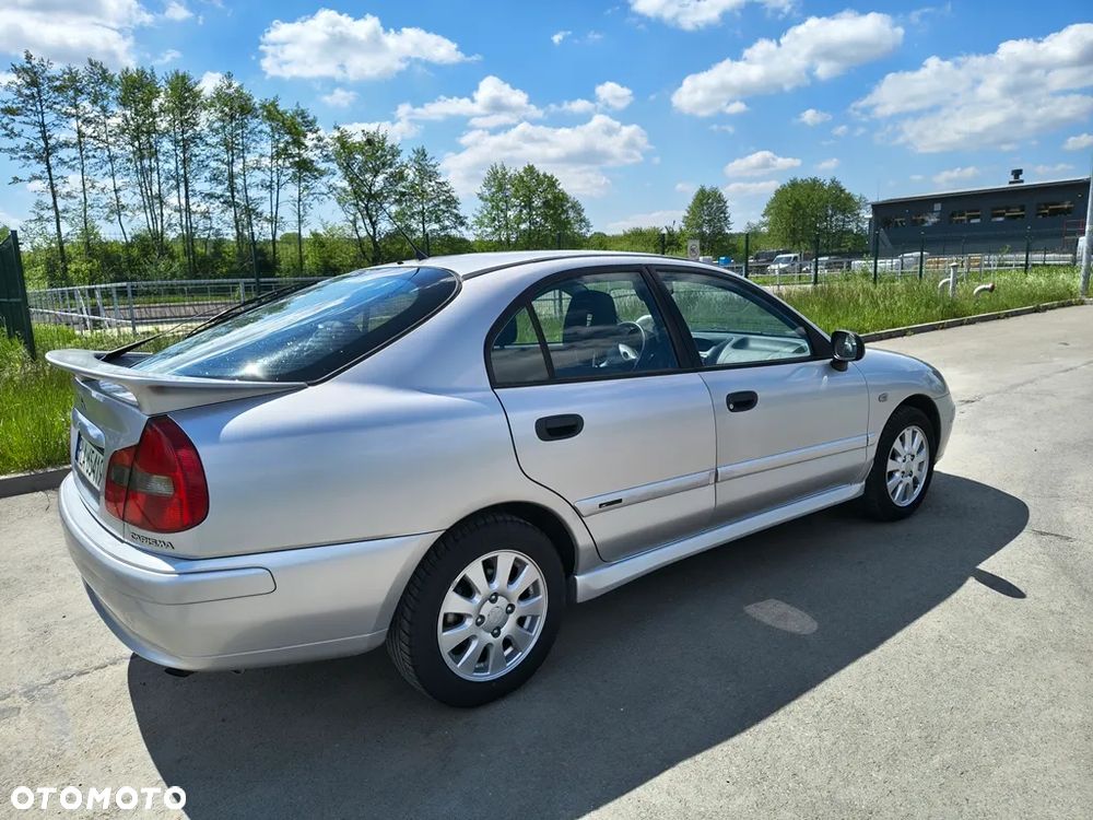 Mitsubishi Carisma 1.8 GDI Automatik Comfort Plus - 3