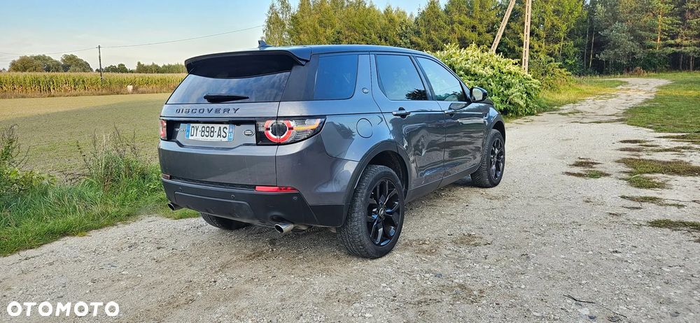Land Rover Discovery Sport - 28