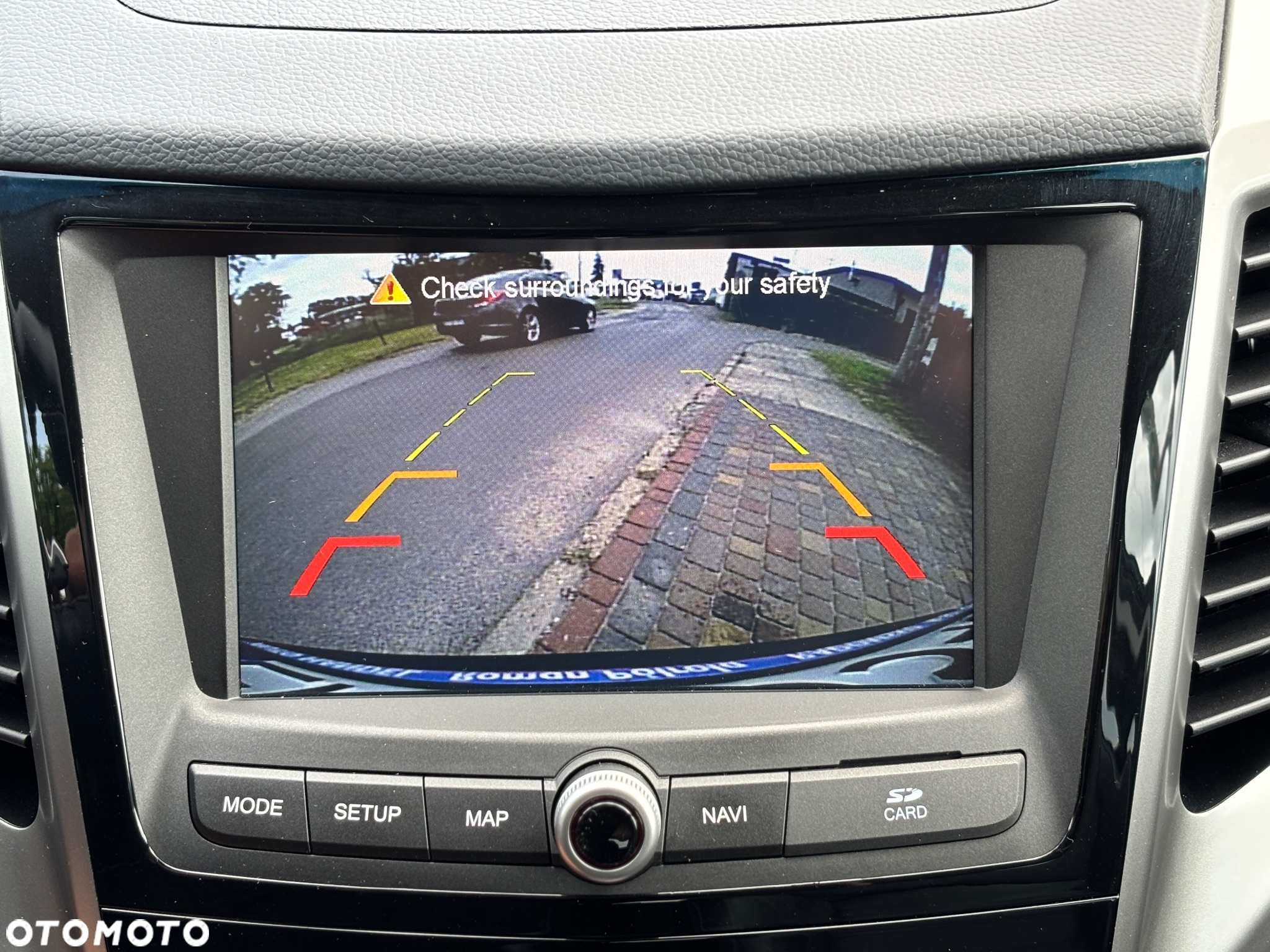 SsangYong/KGM Tivoli 1.6 Sapphire - 10