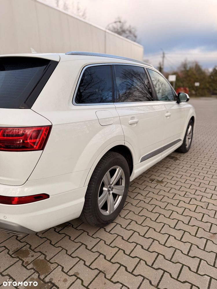 Audi Q7 - 6