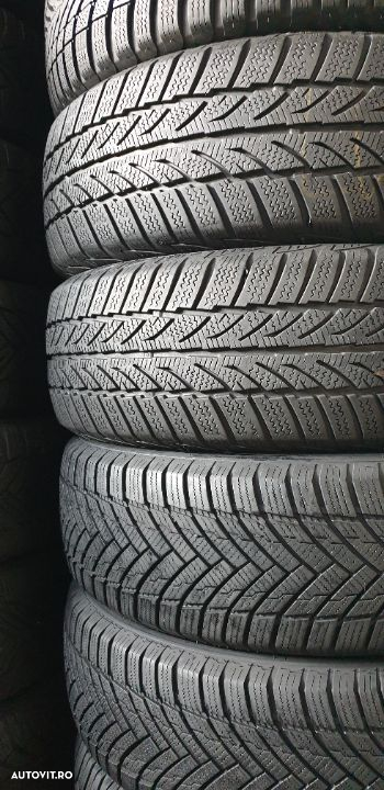 225 75 16C, 215 75 16C, 205 75 16C, 235 65 16C, 225 65 16C, 215 65 16C, 205 65 16C, 195 60 16C, 195 65 16C, 215 60 16C - 8